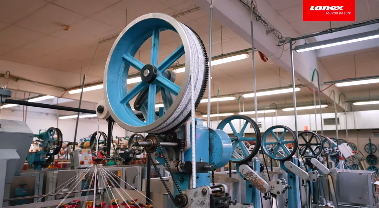 LANEX: How Are Bungee Cords Made? Watch the Video!